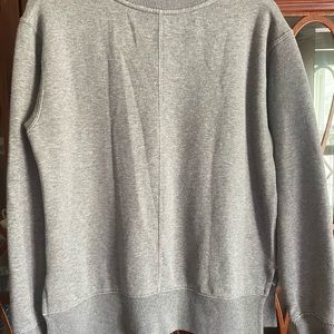 Crew neck pull over, Super soft interior.